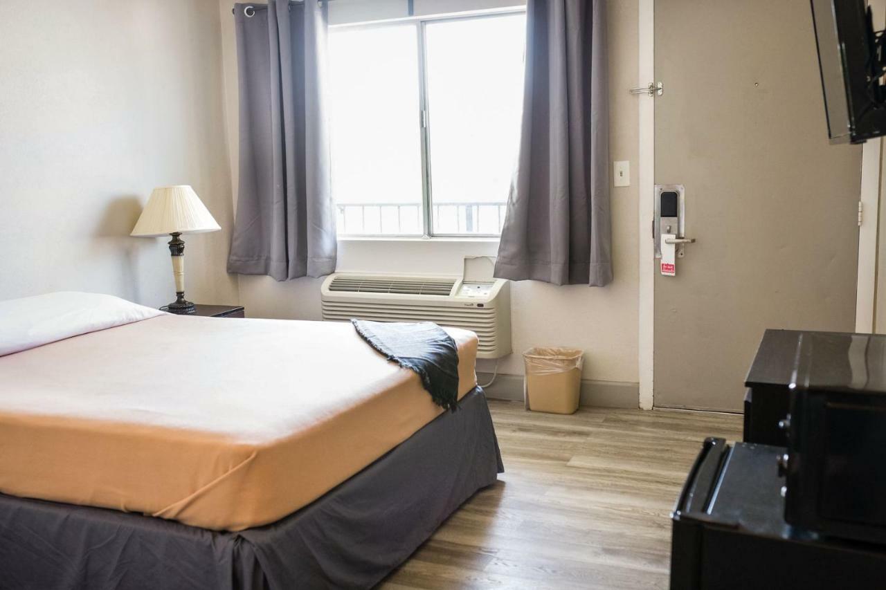 Merit Inn And Suites Beaumont Kültér fotó
