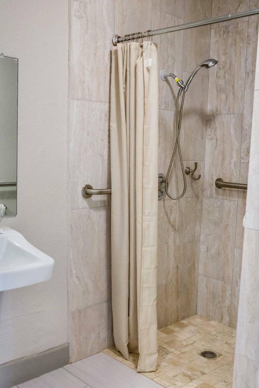 Merit Inn And Suites Beaumont Kültér fotó